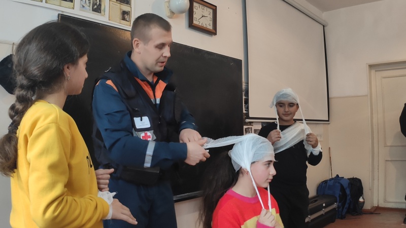 Семинары для школьников в Карабахе