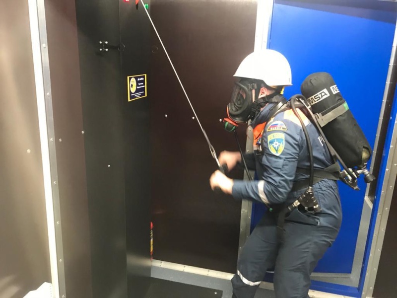 Продолжается полевой выход управления РХБ защиты