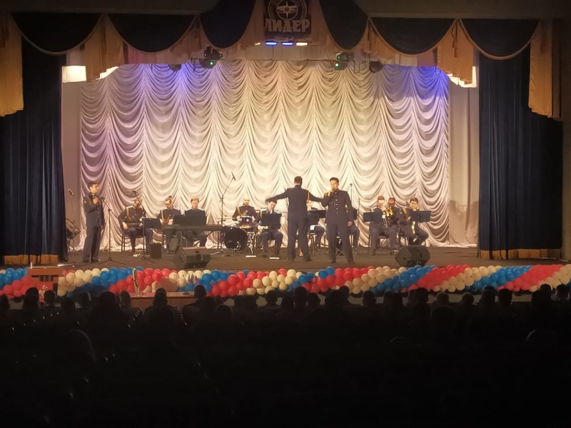Концерт для жителей городка