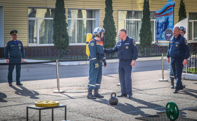 В Центре прошли соревнования по функциональному пожарно-спасательному многоборью