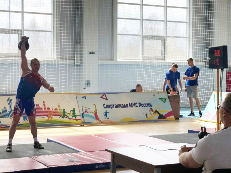 Соревнования по гиревому спорту
