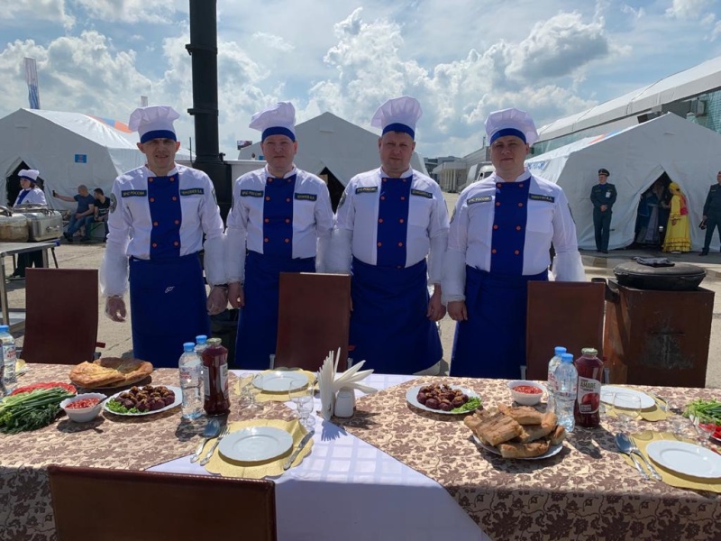 Команда Центра заняла второе место в конкурсе полевых кухонь