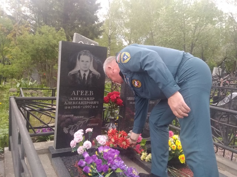 Сотрудники Центра почтили память майора Александра Агеева
