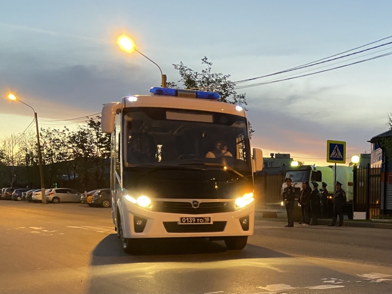 Отряд Центра «Лидер» убыл для выполнения задач в Республику Крым