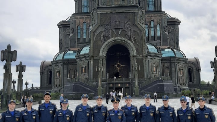 Военнослужащие по призыву посетили военно-патриотический парк «Патриот»