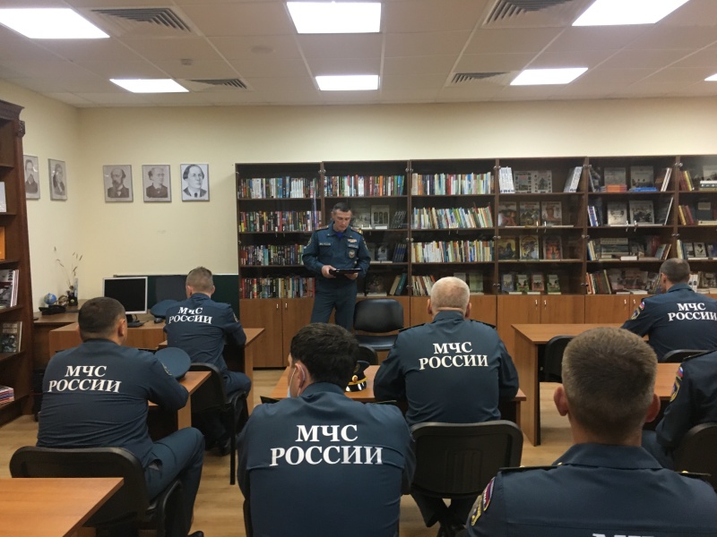 Со специалистами 4 управления проведено занятие на тему «Великая моя Россия»