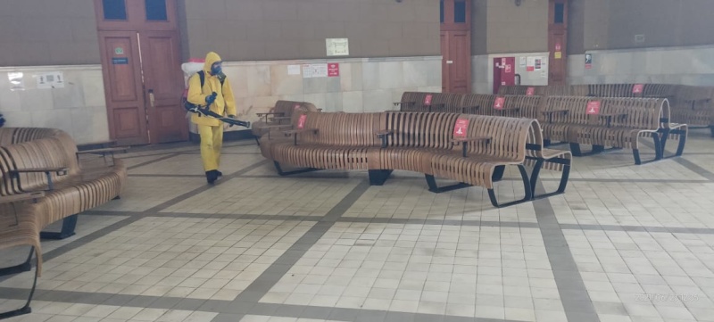 Проведена спецобработка порядка 60 тысяч кв м территории Киевского вокзала