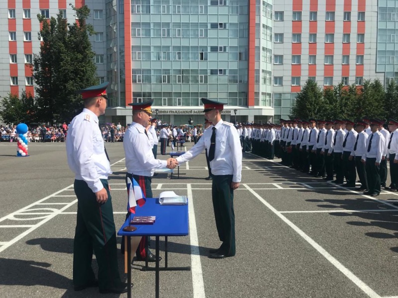 В АГЗ МЧС России состоялся XXIII выпуск специалистов