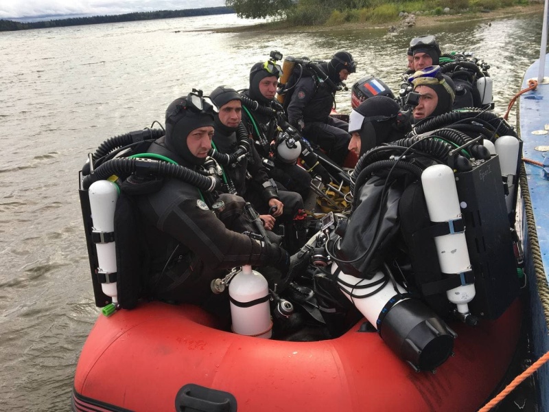 Водолазы Центра проводят тренировки в Новгородской области