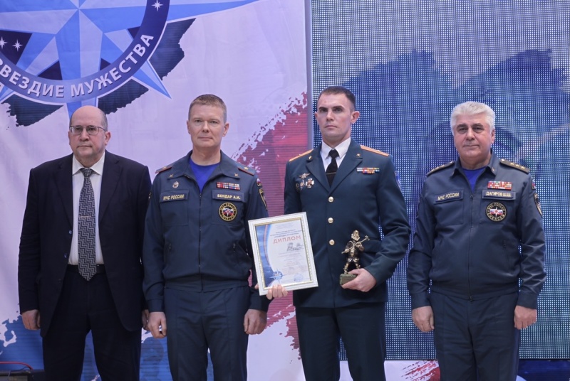 Специалист Центра «Лидер» был награжден на Всероссийском фестивале «Созвездие мужества»