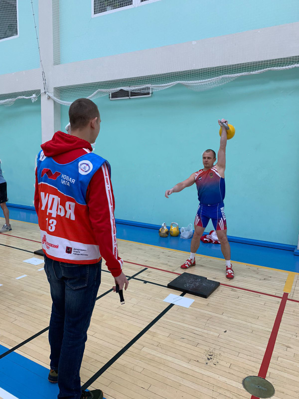 Первые по гиревому спорту