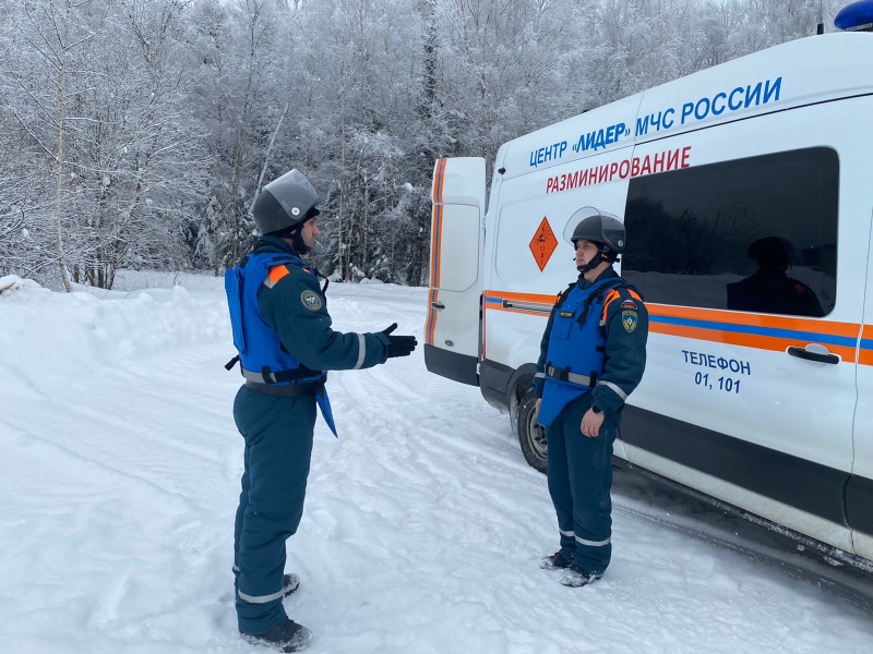 Пиротехнический расчет Центра провел уничтожение ВОП