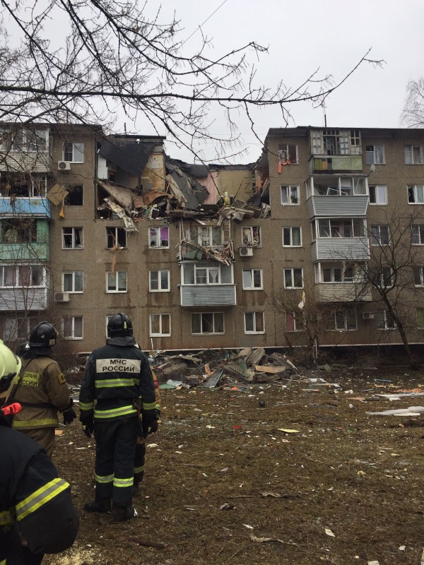 Проведение работ на месте взрыва газа в Ступино
