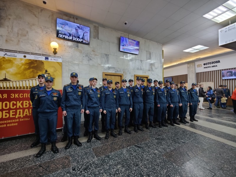 Военнослужащие по призыву посетили музей Победы на Поклонной горе