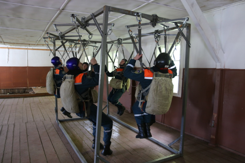 Продолжаются  сборы  по воздушно-десантной  подготовке в г. Владимире