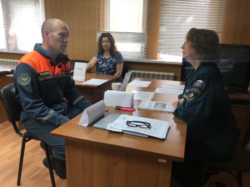 Спасатель Центра «Лидер» получил свидетельство об обучении по программе «Спасатель международного класса»