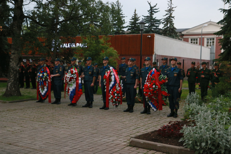 Центр «Лидер»  принял  участие в акции «Свеча памяти»