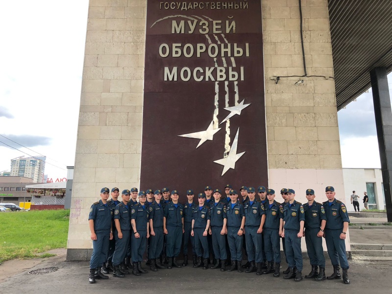 Военнослужащие по призыву посетили Музей обороны Москвы