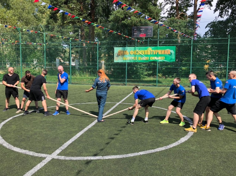 Спортивный    праздник  для   военнослужащих  по    призыву