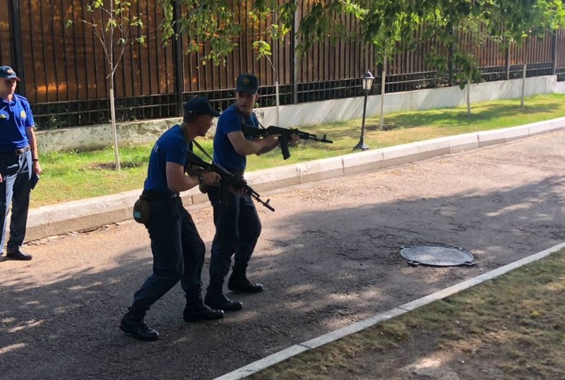 Занятия по обращению с оружием