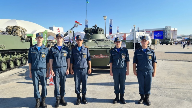 Посещение военно-патриотического парка культуры и отдыха вооруженных сил Российской Федерации "Патриот"
