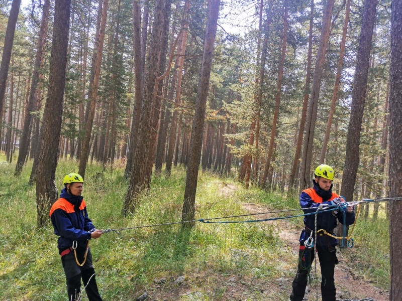 Спасатели Центра продолжают нести дежурство в Эльбрусском высокогорном поисково-спасательном  отряде  МЧС    России