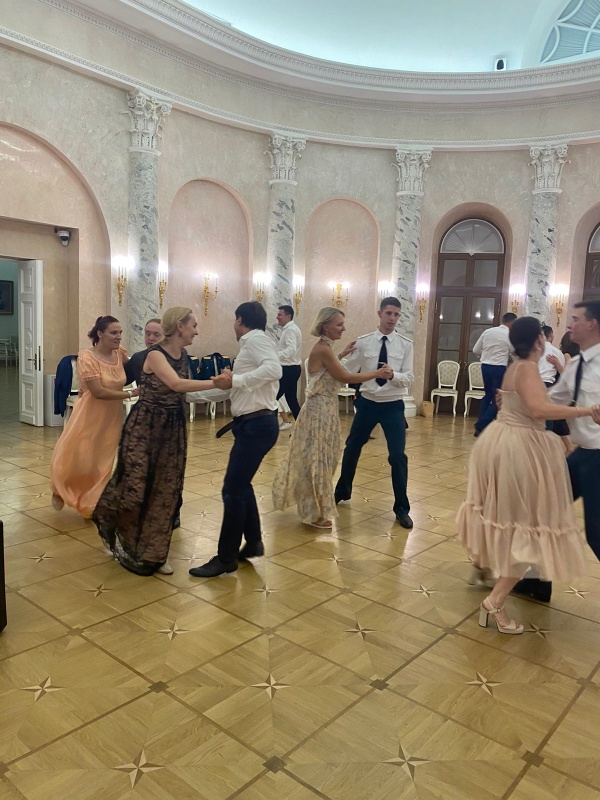 В ФГБ УК «Государственном музее-усадьбе "Остафьево" прошел выпускной бал Филимонковского детского дома-интерната