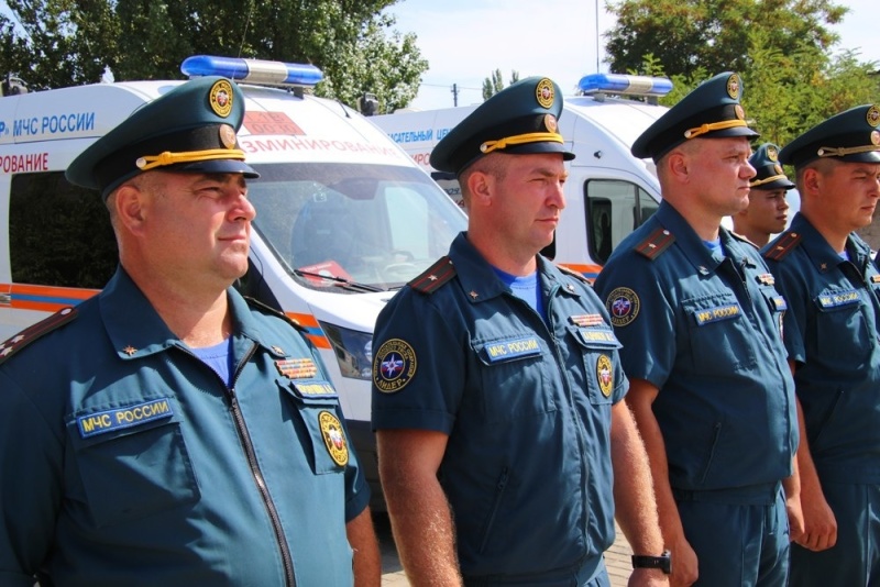 Российским спасателям вручили медали в Донецкой Народной Республике