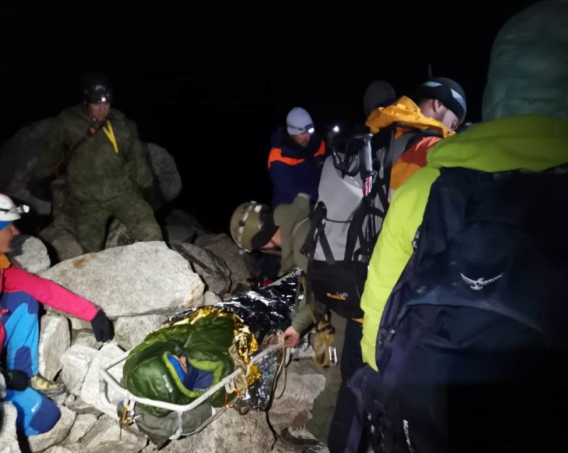 Спасатели Центра продолжают нести дежурство в Эльбрусском высокогорном поисково-спасательном отряде МЧС России Спасатели Центра продолжают нести дежурство в Эльбрусском высокогорном поисково-спасательном отряде МЧС России