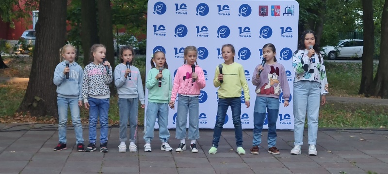 Выступление детских творческих коллективов Центра на Дне города