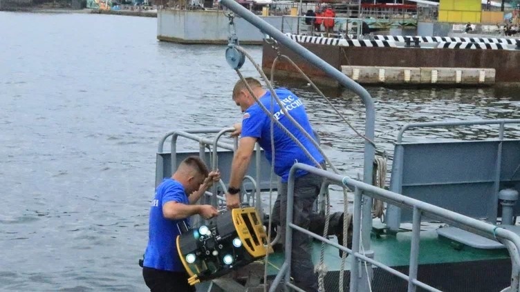 Сотрудники Центра «Лидер» стали победителями V Всероссийских соревнований по морской робототехнике «Восточный бриз-2022»