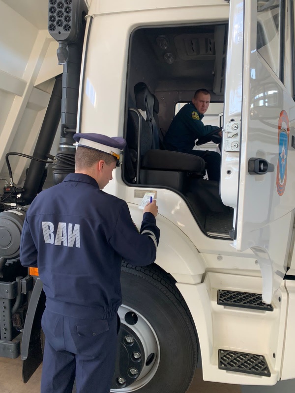 Технический осмотр транспортных средств в ФГКУ «Сибирский спасательный центр МЧС России»