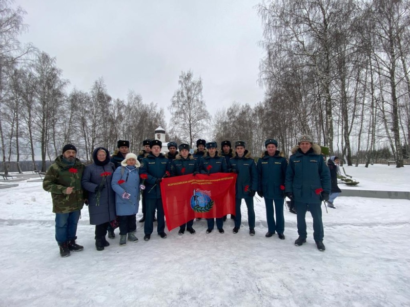 Участие в торжественном закрытии «Вахты памяти»