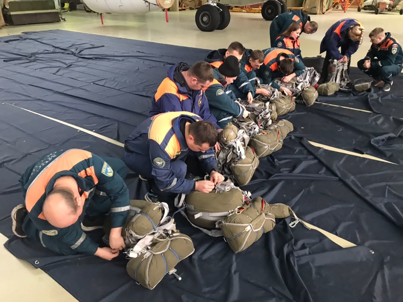 Подготовка к совместным тренировкам и практическим занятиям с летными экипажами и спасателями МЧС России