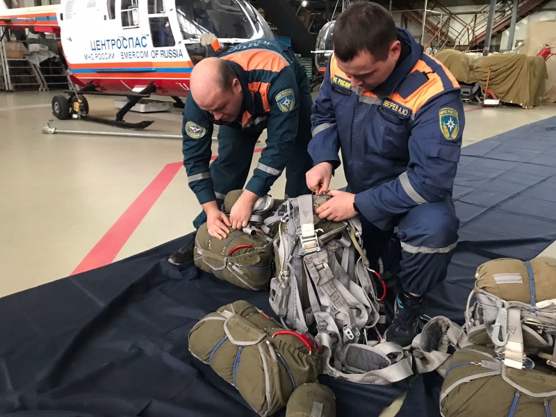 Подготовка к совместным тренировкам и практическим занятиям с летными экипажами и спасателями МЧС России