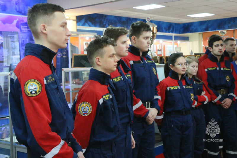 Проведена экскурсия и занятия с курсантами Всероссийского студенческого корпуса спасателей