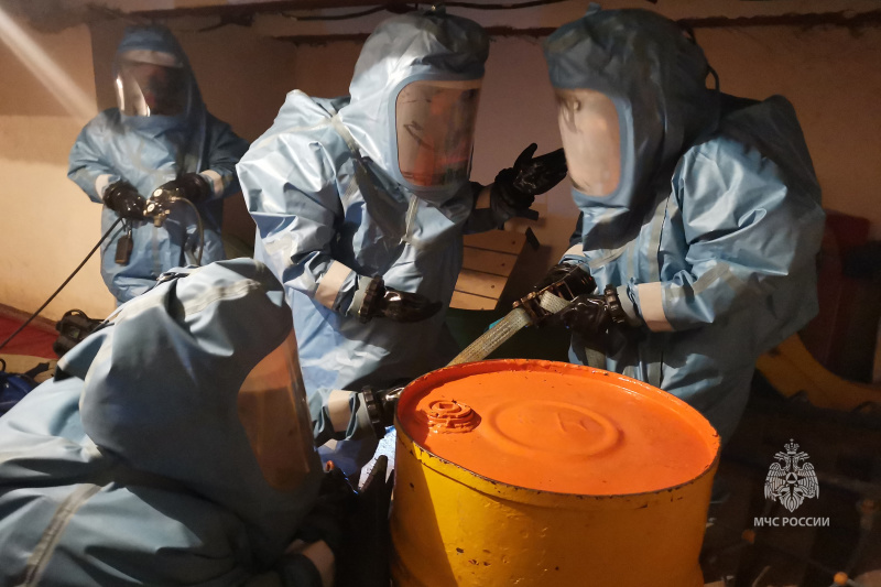 Занятие со штатными газоспасателями
