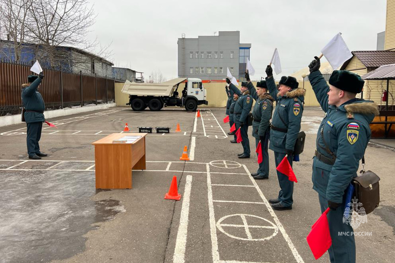 Занятия с личным составом   базы (обеспечения)