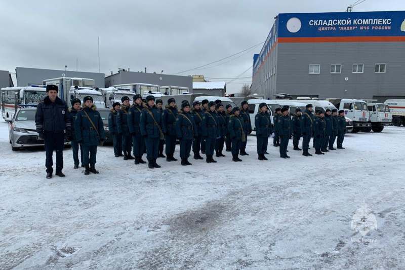 Совершение  100  км   марша