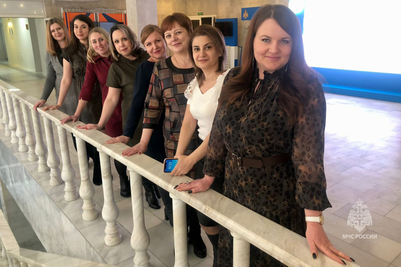 Сотрудницы Центра посетили праздничное мероприятие
