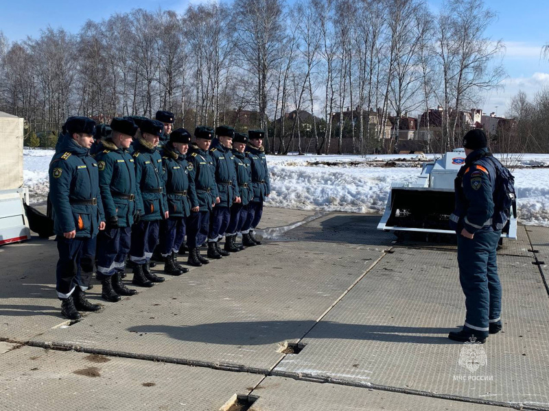Сборы специалистов Центра управления (пиротехнических и специальных кинологических работ) по подготовке операторов РТС