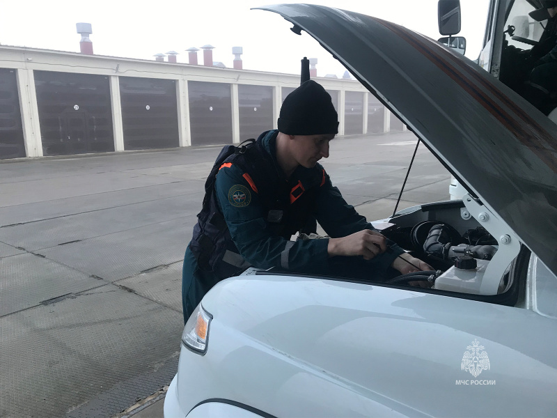 Отрядом РХБ защиты совершен марш в город Мурманск