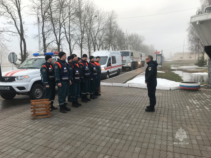 Отрядом РХБ защиты совершен марш в город Мурманск