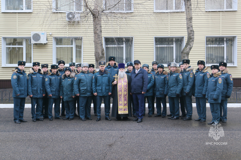 Проводы отрядов в служебную командировку