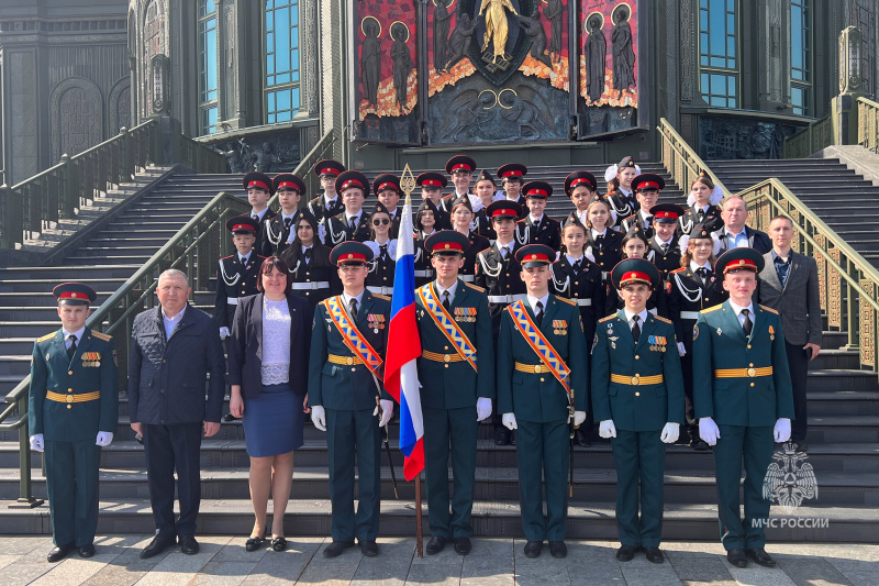 Участие в посвящении учащихся школы № 2094 в звание "Российского кадета" Участие в посвящении учащихся школы № 2094 в звание "Российского кадета"