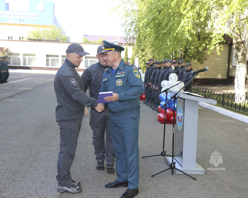 Проводы отряда в Калининградскую область