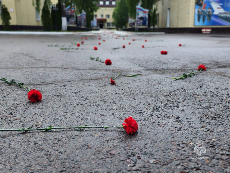 Состоялось прощание с  пиротехниками Центра «Лидер» Ильей Глобой и Олегом Сергеенко