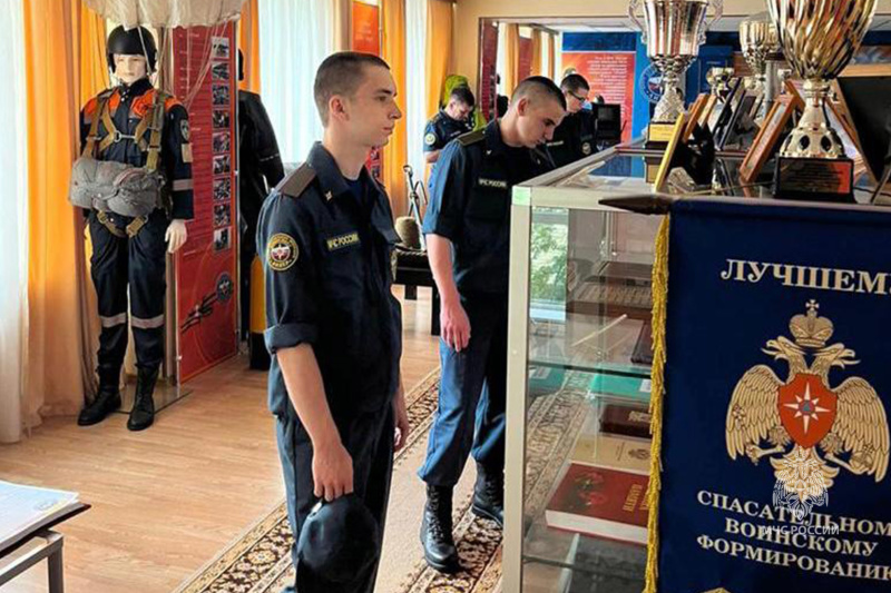 С личным составом молодого пополнения проведена экскурсия