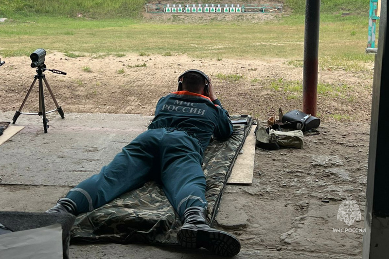Команда Центра участвовала в соревнованиях по стрельбе из боевого ручного стрелкового оружия