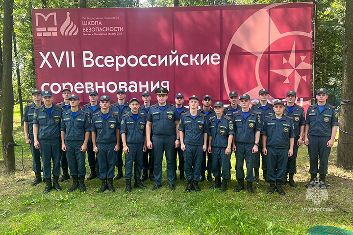 Открытие XVII Всероссийских соревнований «Школа безопасности»